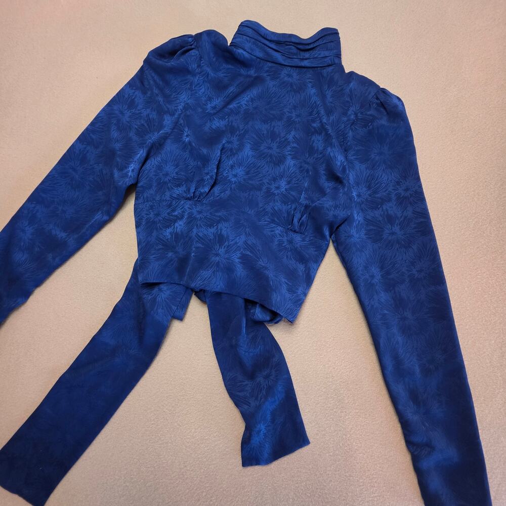 L'Academie The Suzanne Top in Navy Sz Small Open-Back Jacquard Blouse - Picture 1 of 10